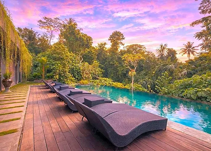 Garden 4*