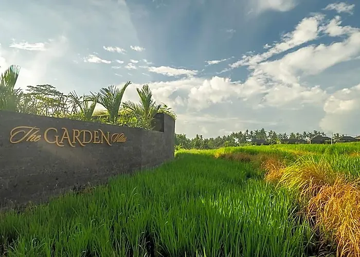 ホテル Garden