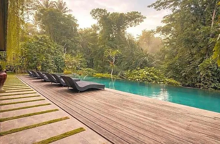 ホテル Garden バリ島